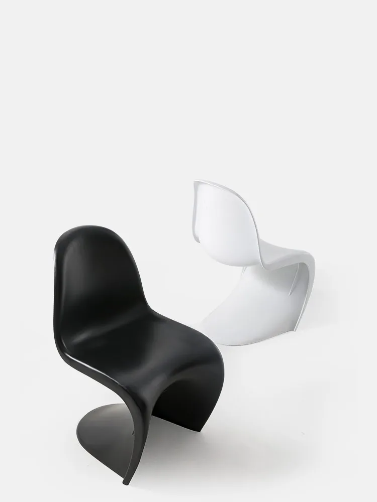 Nordic Home Dining Stoel Eenvoudige Stapelbare Plastic Rugleuning Netwerk Rode Ontwerper Bespreken Dressing Kruk