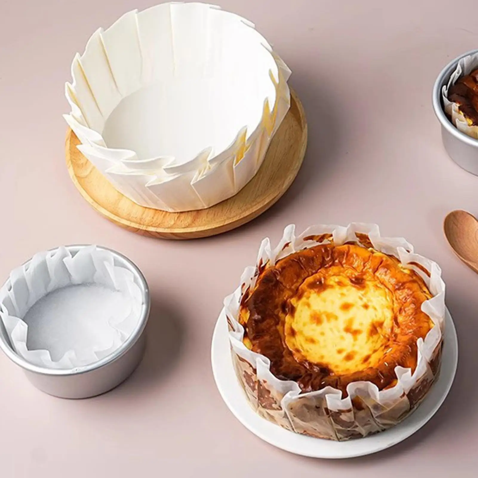 50Pcs Kitchen Use Baking Papers Cake Wrap tool Foldless Disposable Basques Cake Paper 4/6/8 inch Oilproof Cupcake Liner