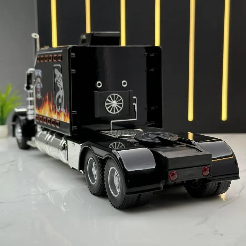 1:24 Legering Peterbilt Amerikaanse Sleepwagen Muziek Model Diecast Speelgoed Voertuig Kinderen Speelgoed Decoratie Interactieve Speelgoed Diecast Auto