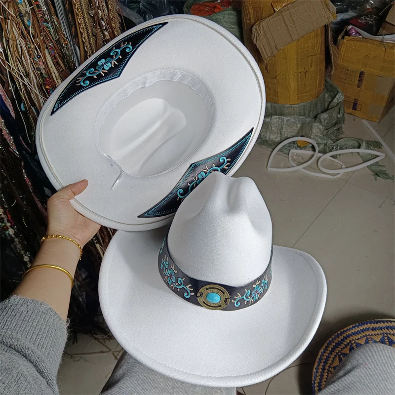 Hat Accessories 2024 Cowboy Hat Embroidered Feather Sticker Men's and Women's Panama Hat Vintage Elegant Straw Hat