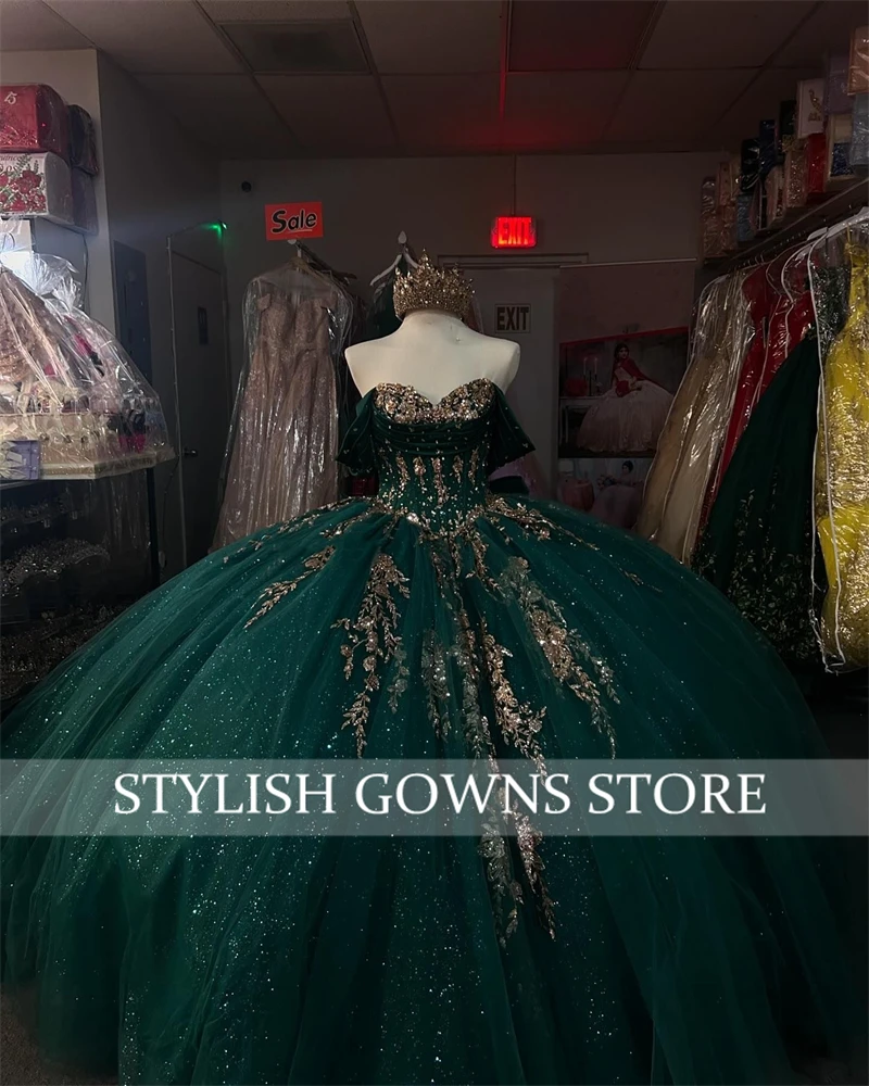 Emerald Green Off The Shoulder Sequin Quinceanera Dress Bead Appliques 2024 Birthday Luxury Dress Bow Graduation Gown Customized