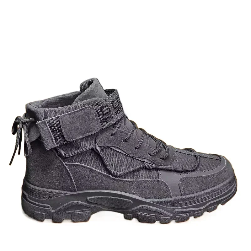 Le nuove scarpe cargo alte primaverili e autunnali sono versatili stivaletti in stile britannico e scarpe casual alla moda