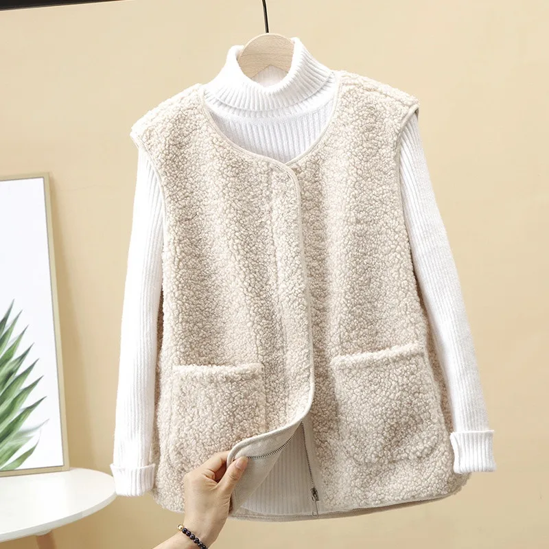 

Lamb Plush Waistcoat White Tops Women Vest Coat 2025 Spring Autumn New Short Lamb Wool Jacket Outerwear Female Black Cardigan