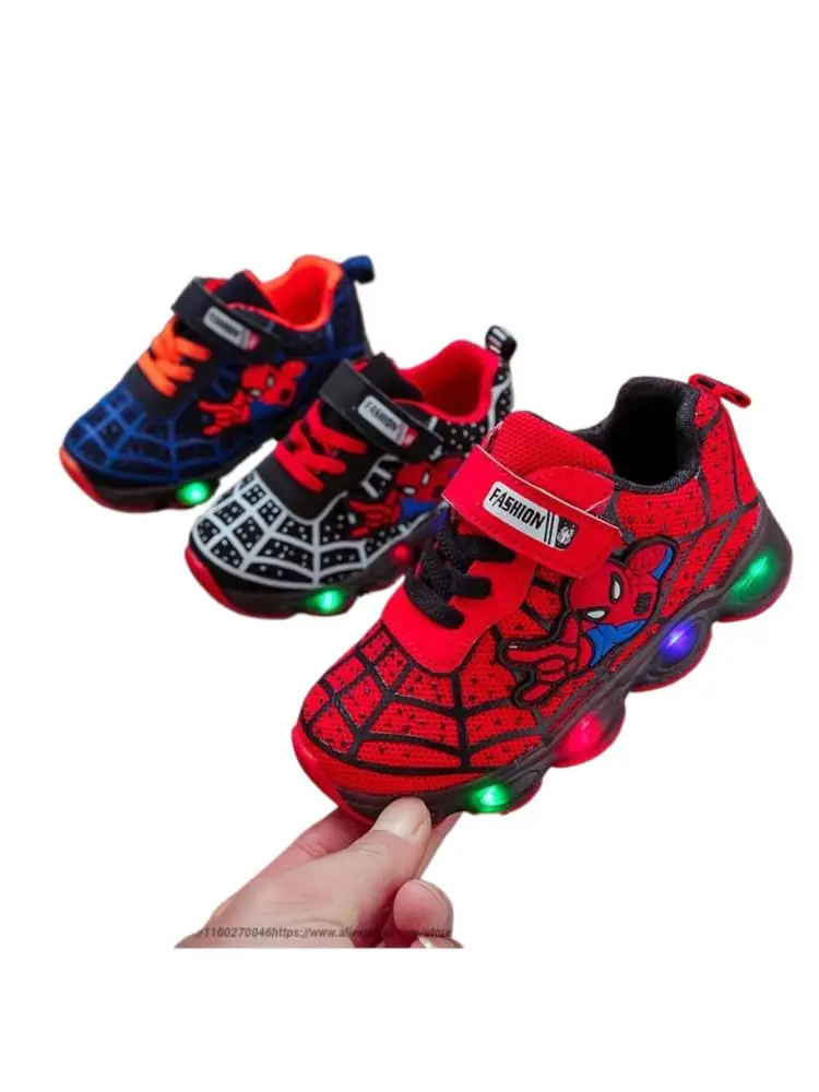 Chaussures de course avec éclairage LED pour enfants, baskets de super-héros pour filles et garçons, taille 21 à 36