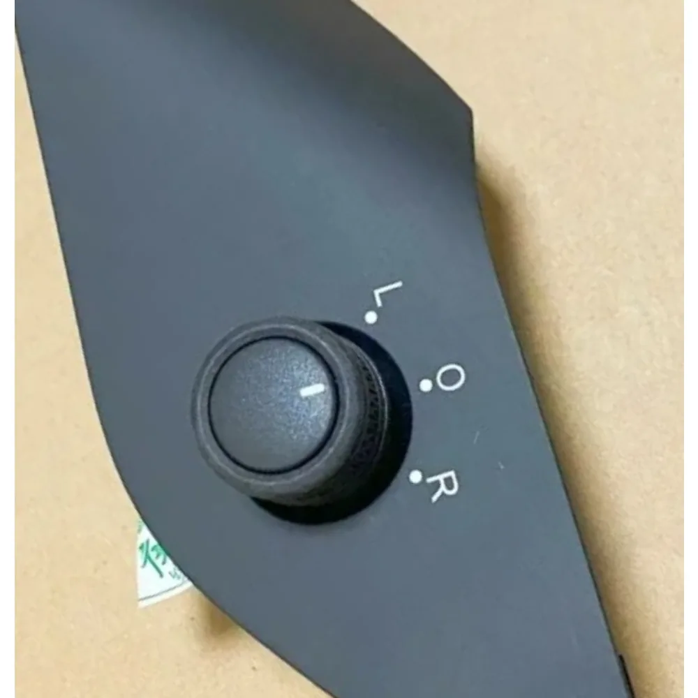 

Reversing Mirror Mirror Adjustment Left/Right Steering Switch Accessories for Maxus T60 T70 Replacement Parts