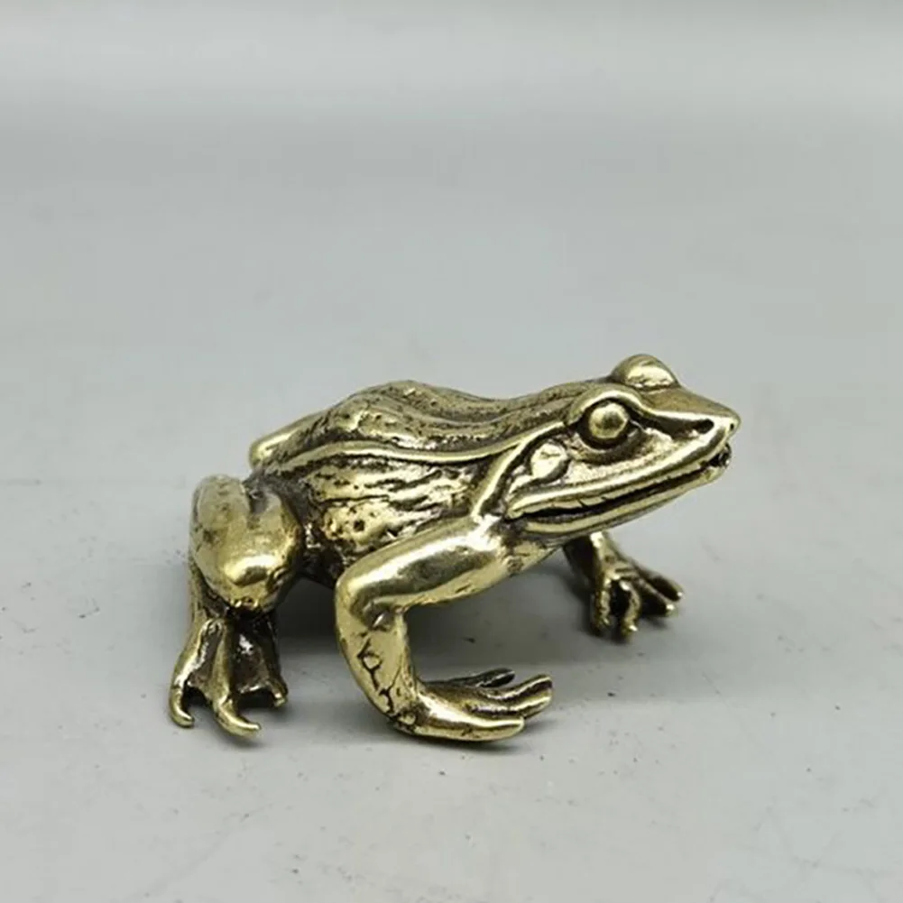 Solid Frog Figurine Small And Cute for traditional Craft 38x35x20mm Office Tabletop Decoration Simple And Vivid Classic