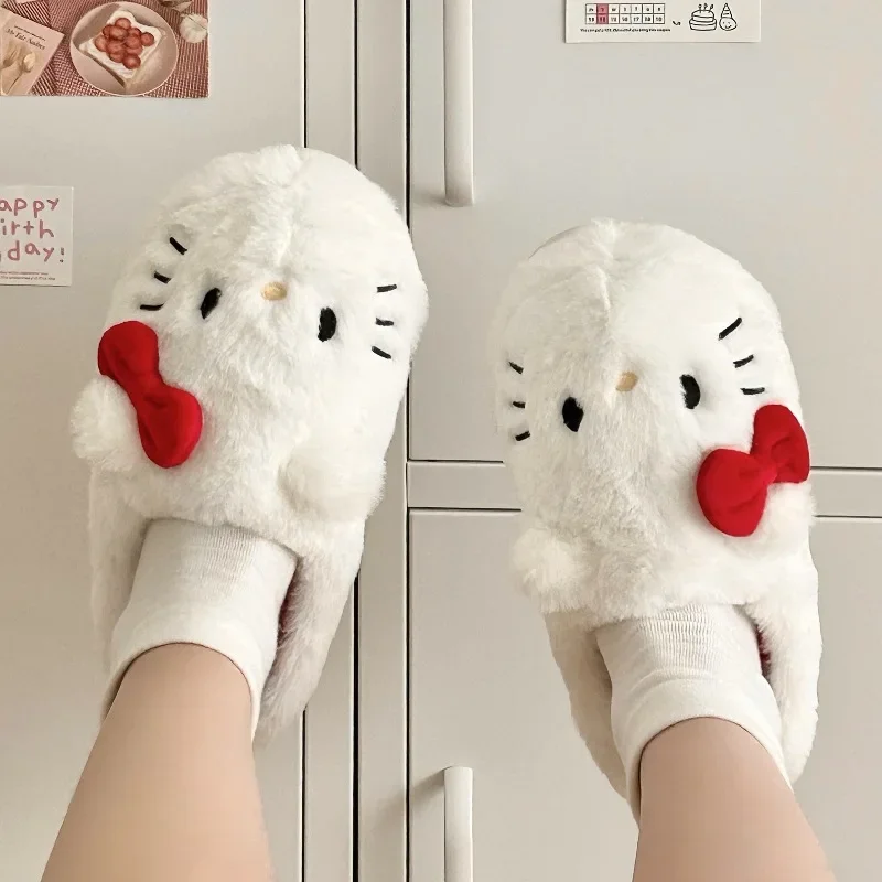 Sanrio Pluszowe Kapcie Hello Kitty Kawaii Śliczne Studentki Jesień Zima Sypialnia Miękkie Wyściełane Pluszowe Buty Do Sypialni Aldult Dziewczyny Xmas