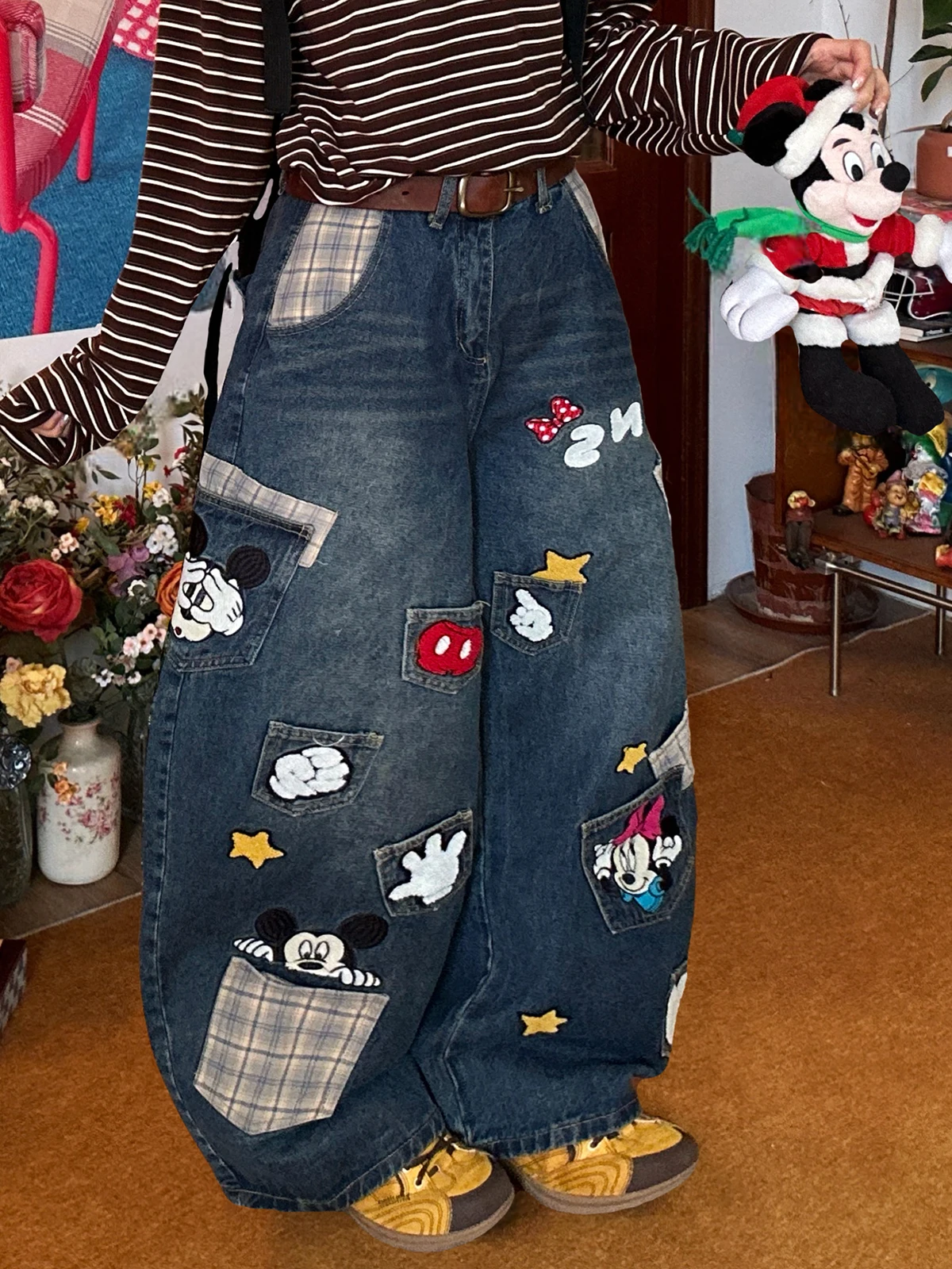 

Loose Wide Leg Jeans Women's High Waist Patchwork Mickey Pattern American Cartoon Style Trousers Spring 2026 Ladies Fashion
