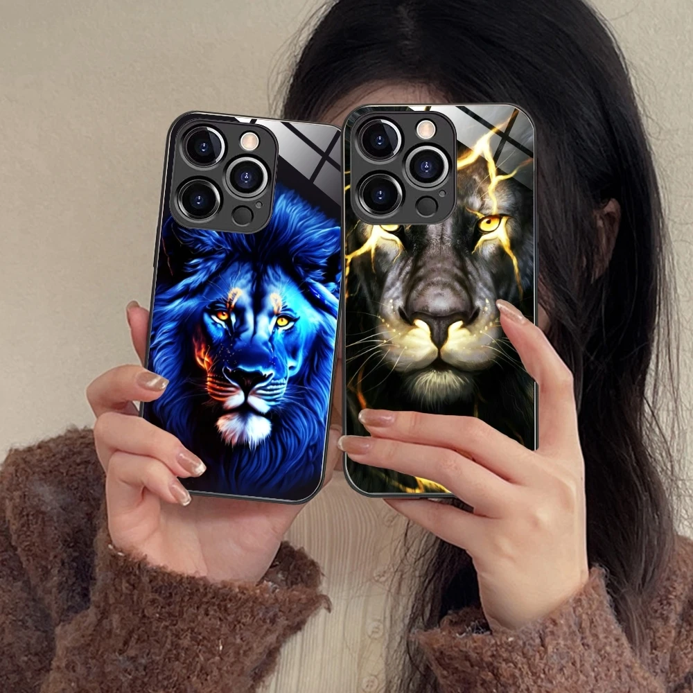 Lion PaintingLuxury Mobile Cell Phone Case for iPhone 15 14 13 12 11 X XR XS 8 Pro Max Plus Mini PC Glass Phone Cover Shell