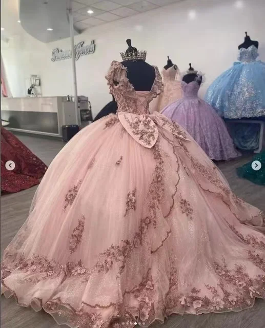 Dust Pink Quinceanera gaun berkilau payet bola gaun Tulle applique manik-manik manis 16 Gaun 15 Anos kontes anak perempuan