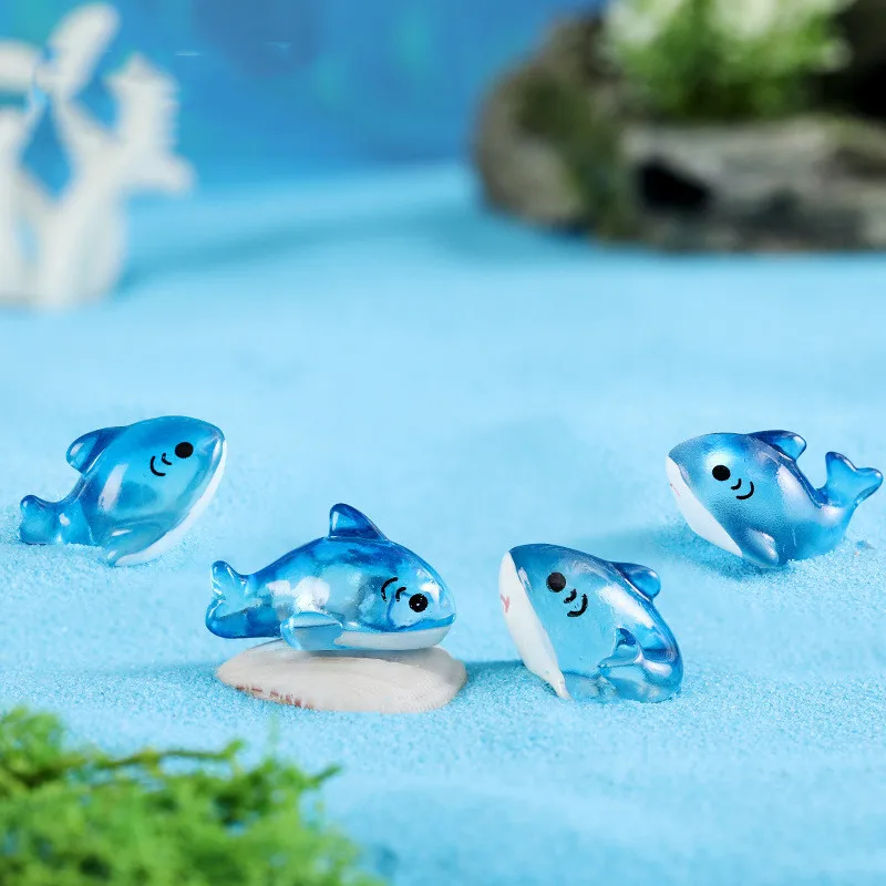 Figurine Miniature Cute Blue Fish Shark Resin Micro Landscape Crafts For Home Decor Fish Tank Aquarium Accessories Decorations