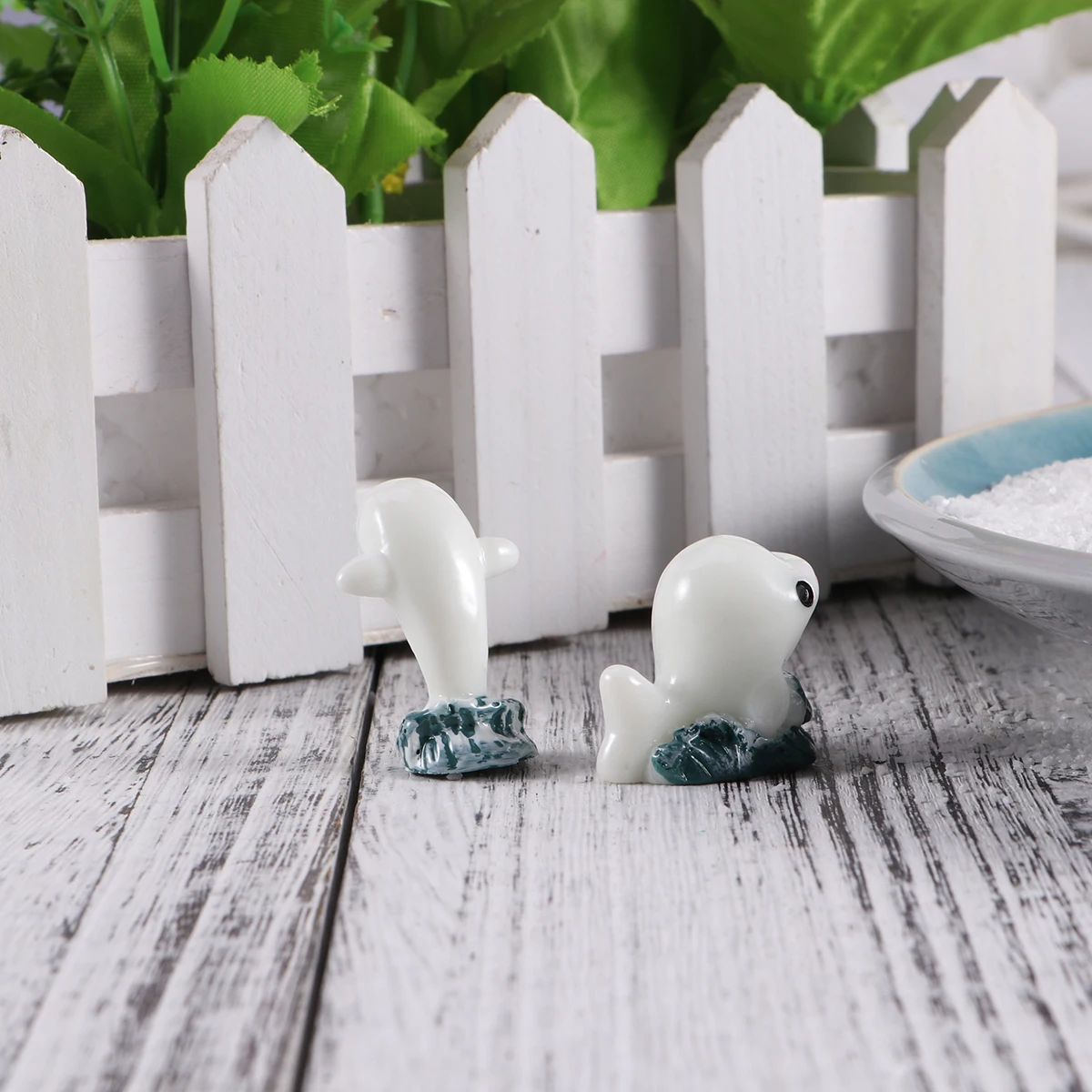 

2pcs Dolphin Figurines Adorable Home Decor Bedroom Living Room Office Garden nament Fish Tank Decoration Photo Prop