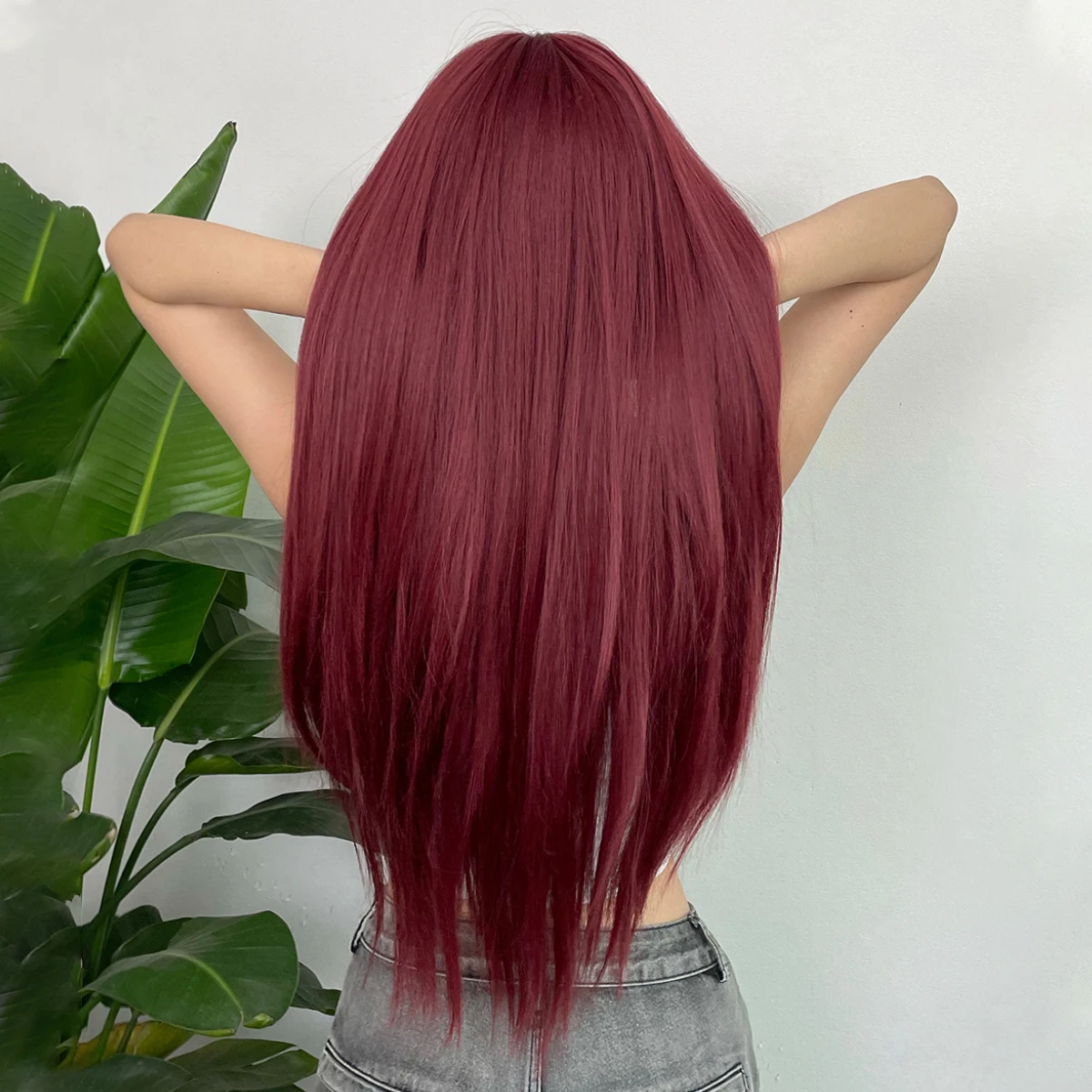 Wig Cosplay Starfire Ruby, wig lurus panjang merah Rubi untuk wanita wig sintetis dengan poni serat tahan panas