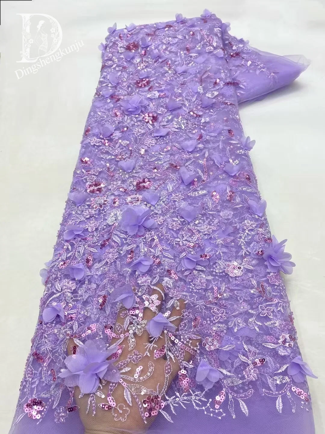 

French 3D bright purple lace fabric, African luxurious lace mesh fabric and beaded lace fabric are used to sew wedding dresses