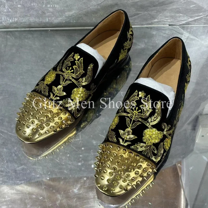 

Gold Rivet Embroider Loafers Men Shoes Metal Round Toe Block Fashion Slip On Nightclub Dress Party Leather Shoes for Men