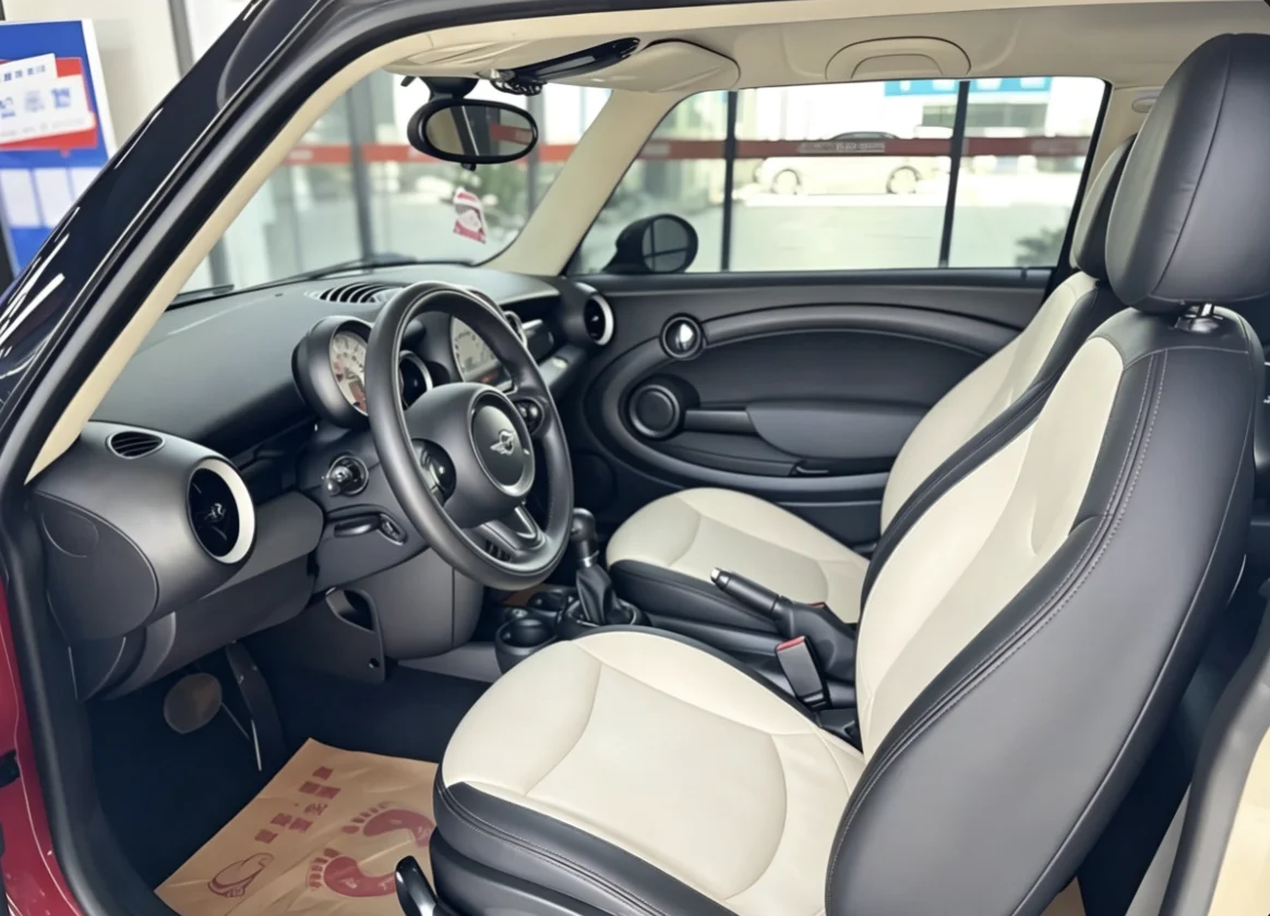 Für Mini One R56 Maßgefertigte Autositzbezüge Luxuriöses Nappaleder 100% Passgenau Innenausstattung Zubehör 360 ° Vollständige Abdeckung – Detail 9