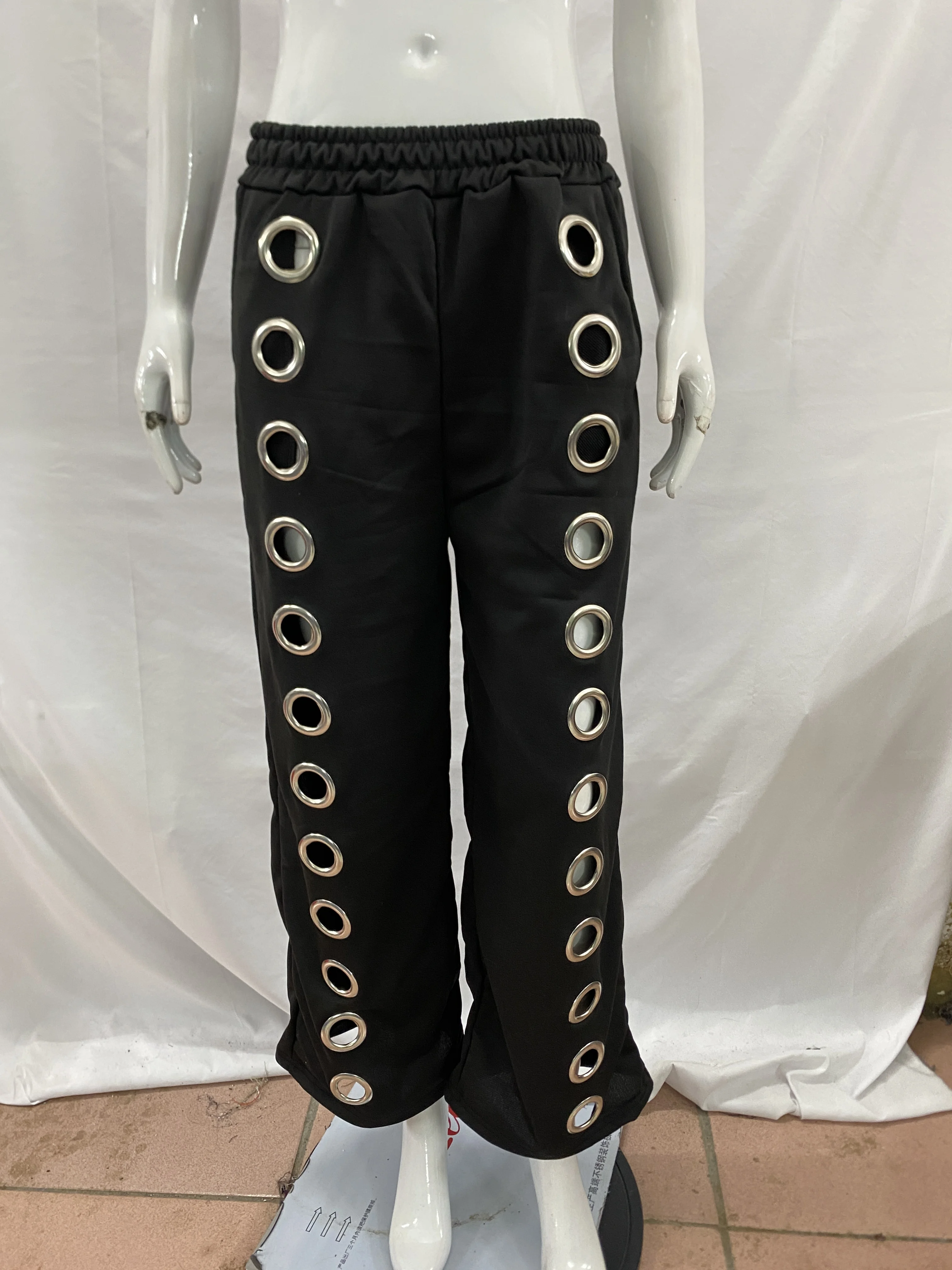 

2025 new men's and women's pants, solid color drawstring running pants, loose hollow pants, men's street wear, Y2K fashion casua