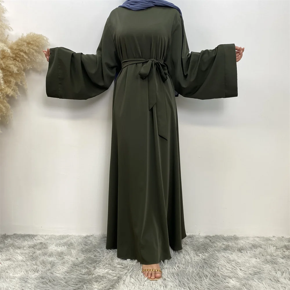عباءة لُجَين (Lujain Abaya) S1698d069330a4eb18b5207e347137bccQ