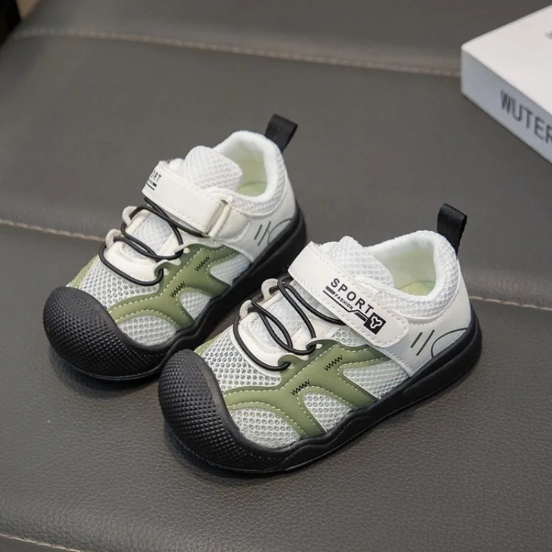 Neue vielseitige Herbst-Sportschuhe für Kinder, atmungsaktive Mesh-Laufschuhe mit Fußschutz, weiche, stabile Alltags-Freizeitschuhe – Detail 7