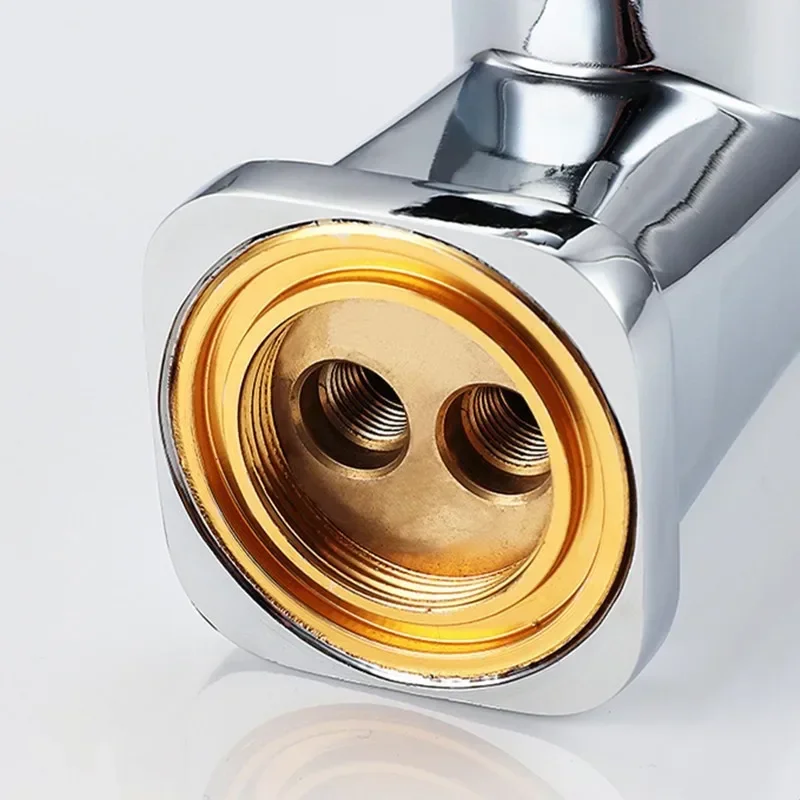 Keukenkraan Huishoudelijke warme en koude mengkraan Badrandcombinaties Gootsteen Vaatwasser Koperlegering Enkele handgreep Chromen kraan