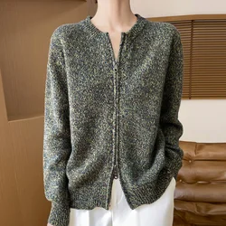 Autumn and winter new women's 100% merino wool zipper cardigan O-neck clip color casual fashion cashmere sweater top.