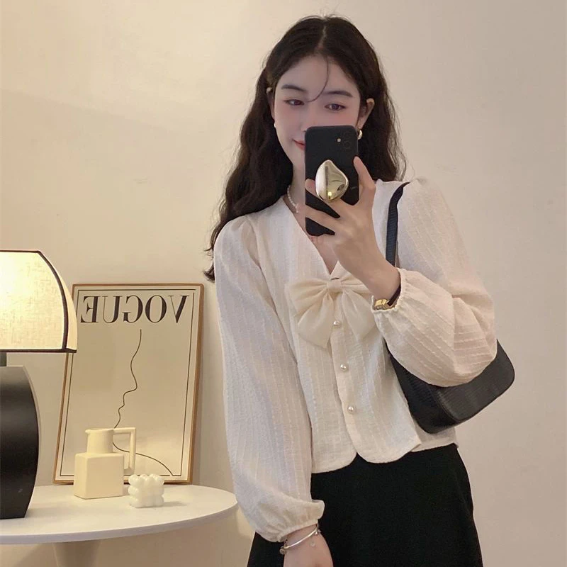 Bow Pink Women Shirts Korean Elegant Pearl Chiffon Female Casual Blouse Spring Autumn New Sweet Long Sleeve Ladies Retro Tops