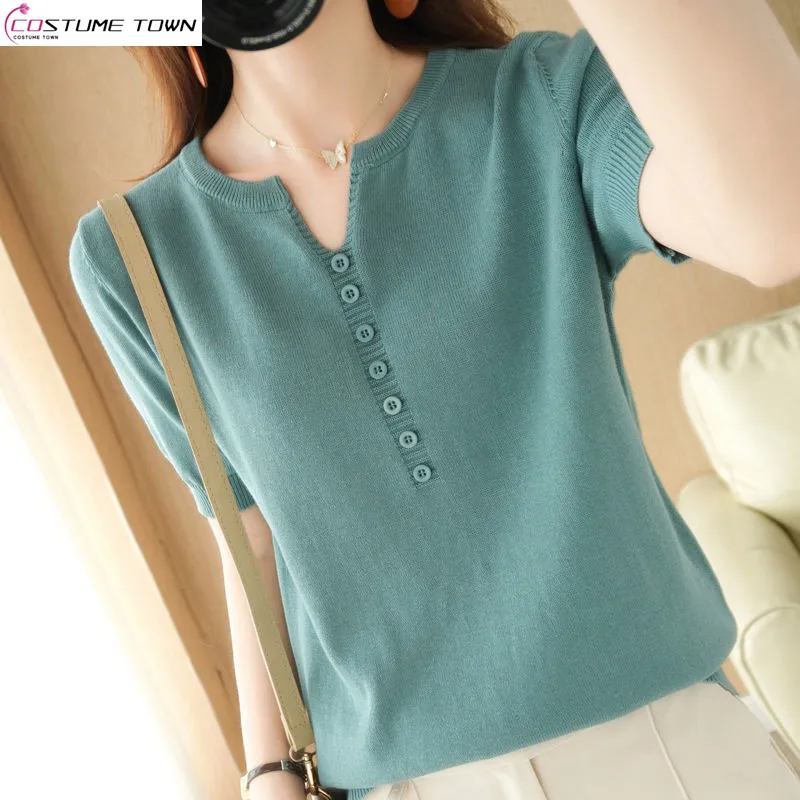 Spring/Summer New Short Sleeved Women\'s Loose V-neck Thin Knitted T-shirt Versatile Slim Fit and Age Reducing Short Sleeved Top