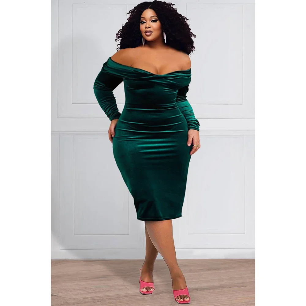 Plus Size Christmas Party Midi Dresses Elegant Emerald Green Fall Winter Off The Shoulder 3/4 Sleeve Velvet Midi Dresses