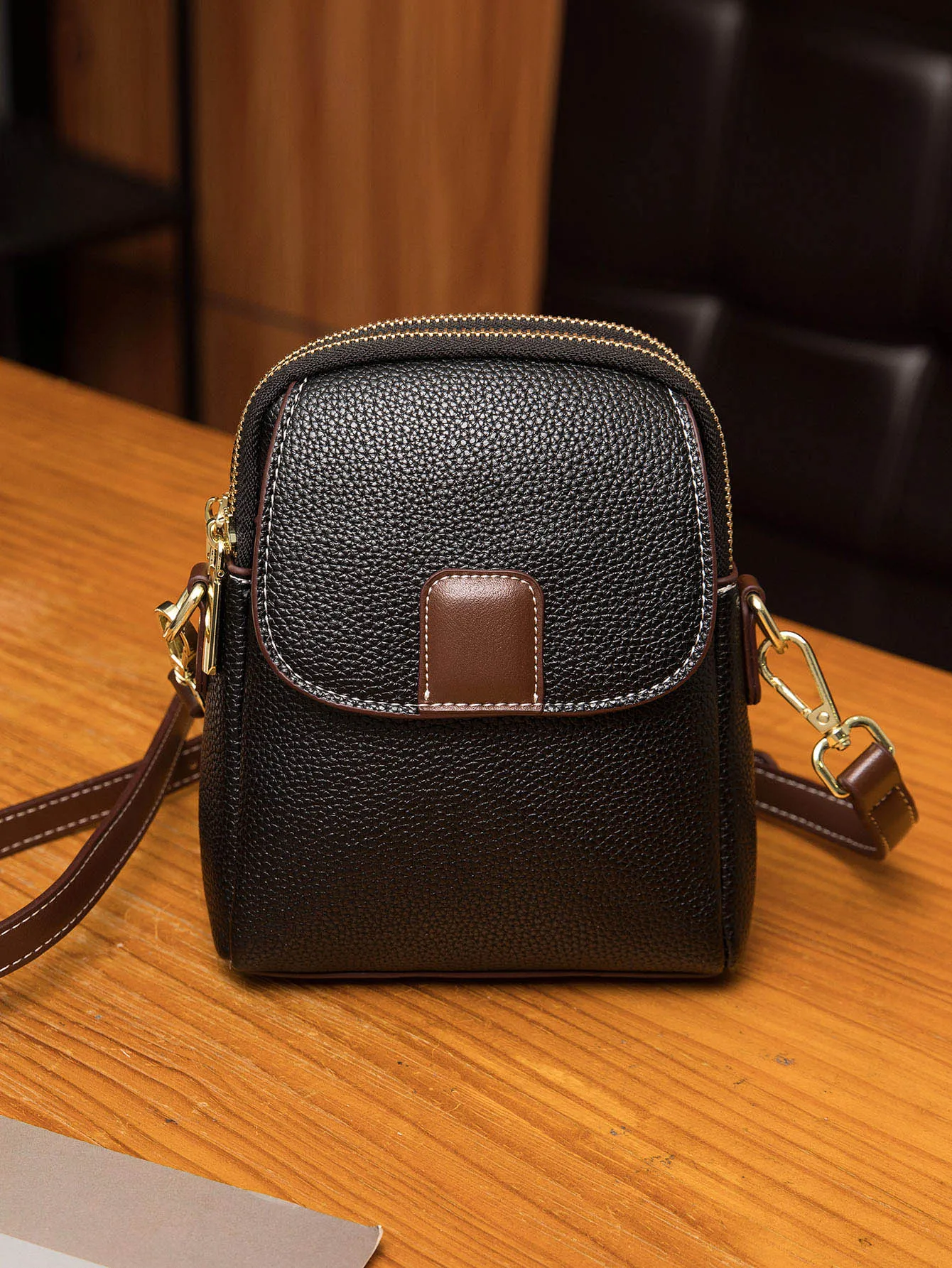 Classic Women's Crossbody Bag High Quality PU Leather Contrast Shoulder Bag Casual Large Capacity Double layered Women's Handbag