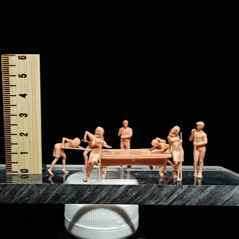 1/64 Scale Miniature Pool Player Snooker Billiard Figure, High Precision 3D White Model for Car Diorama Accessories