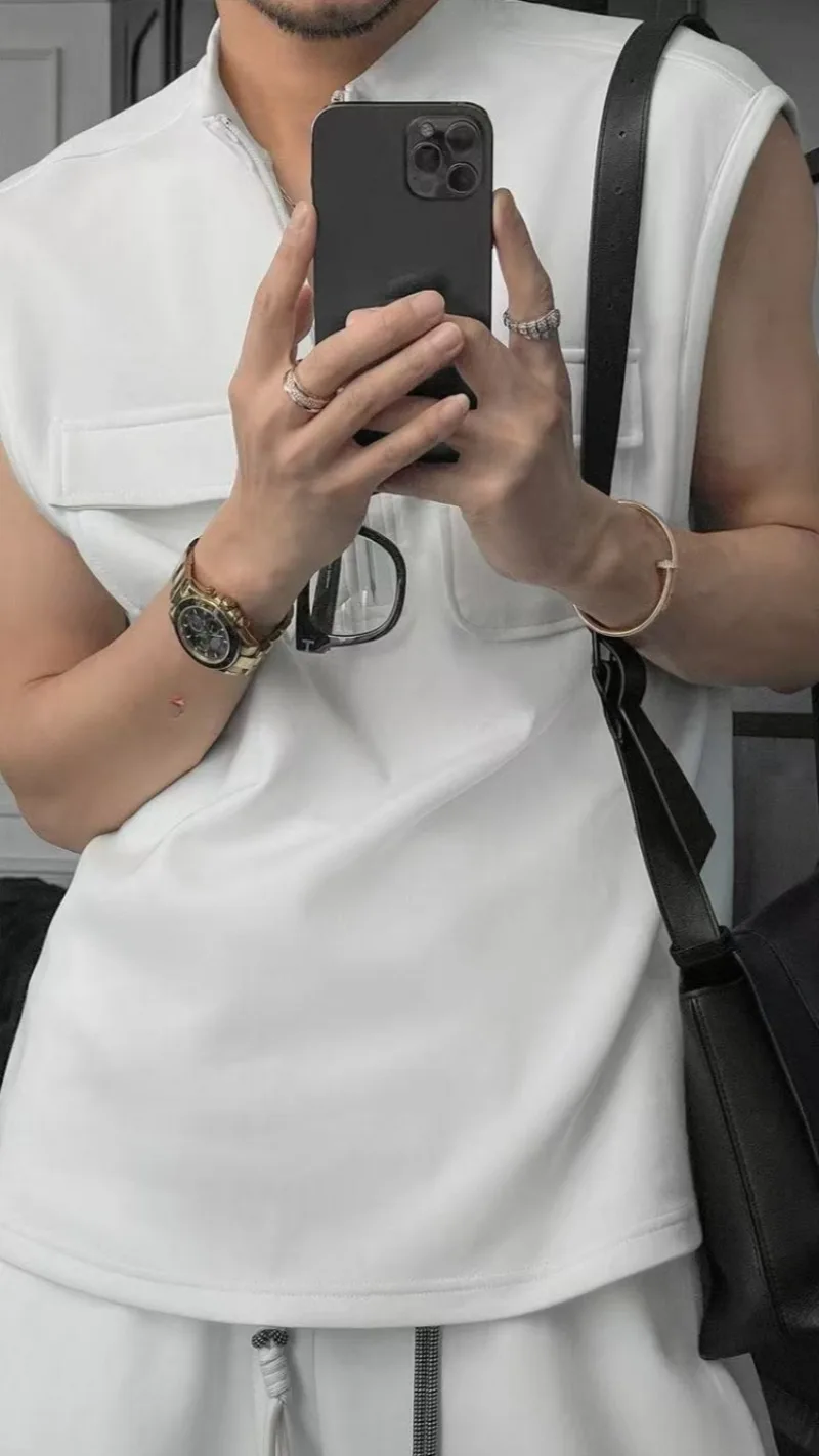 

Men's Summer Breathable Casual Suit Two Piece Set Vest Pants High End Feel Fashionable Minimalist Solid Color