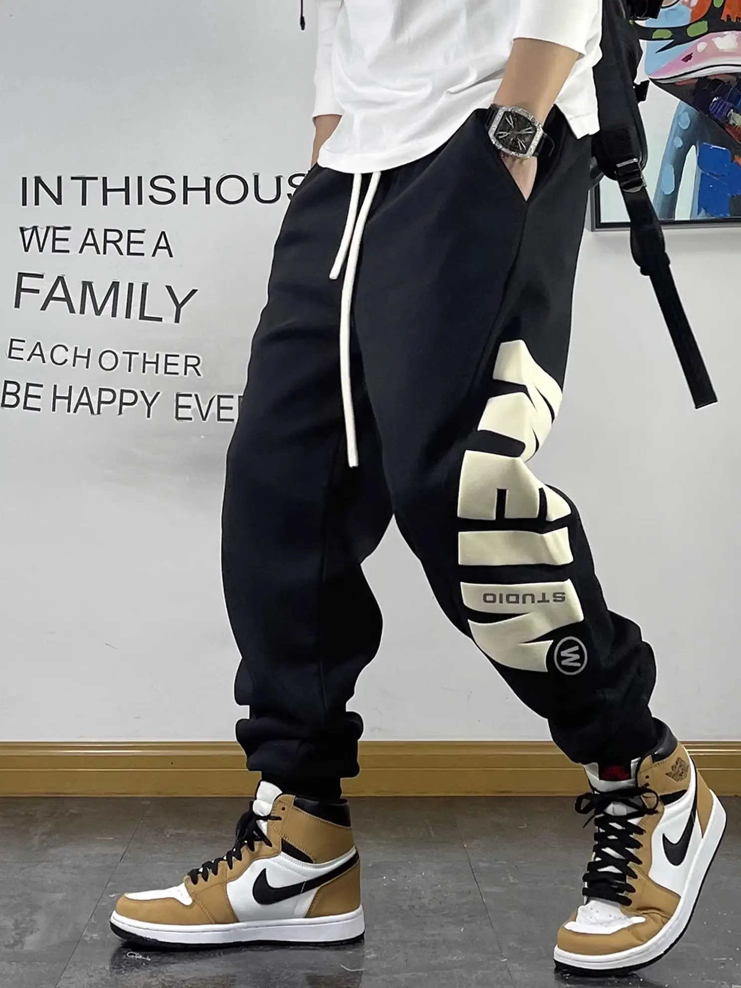 

Мужские спортивные брюки большого размера 300, повседневные, осенне-зимние, свободные, с манжетами, с принтом-надписью, повседневные штаны