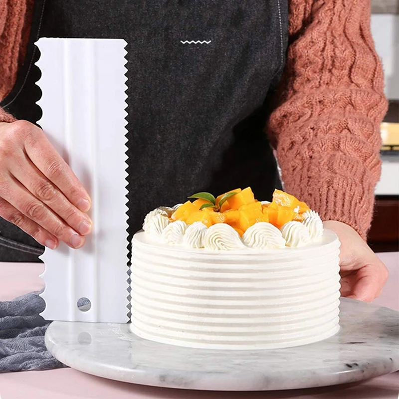 BCMJHWT Creme Schaber Unregelmäßige Zähne Rand Spatel Kuchen Backen Schaber Fondant Kuchen Slicer Gebäck Schneider Werkzeuge DIY Dekorieren