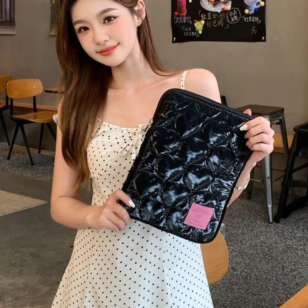 Fashion Love Heart Tablet Storage Bag Large Capacity Korean Style Laptop Sleeve Puffy Design Shockproof Tablet Pouch Men