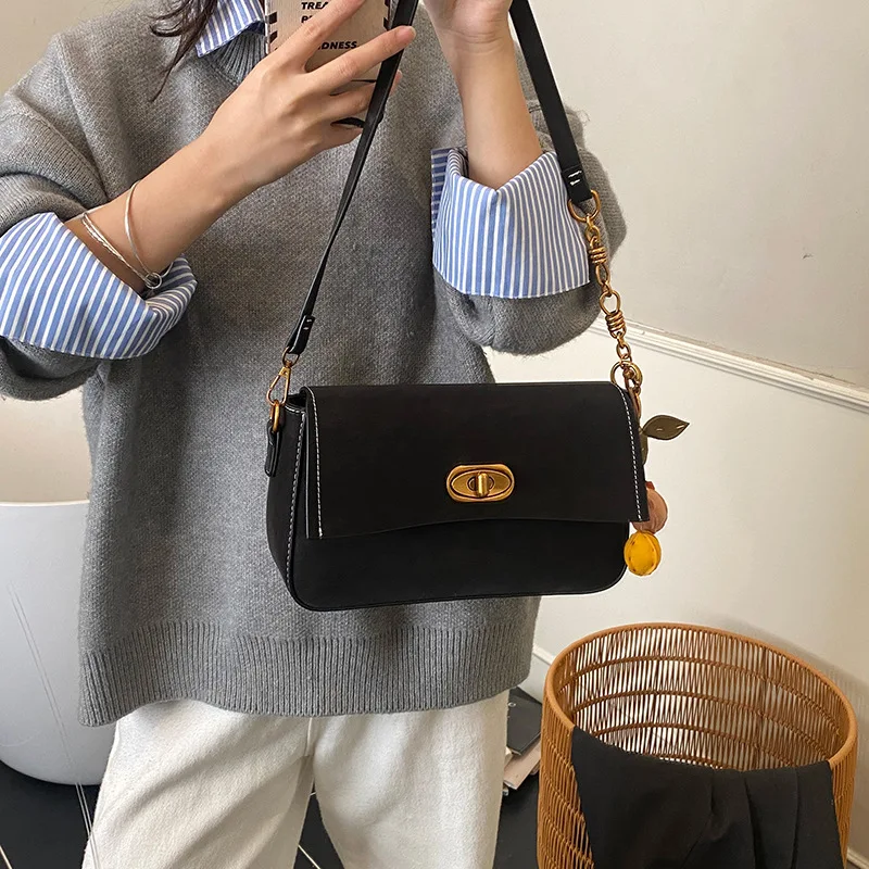 

2025 Winter Minimalist Crossbody Bag for Women, Genuine Leather Multi-way Shoulder Purse, Vintage Chic Large Capacity Tote