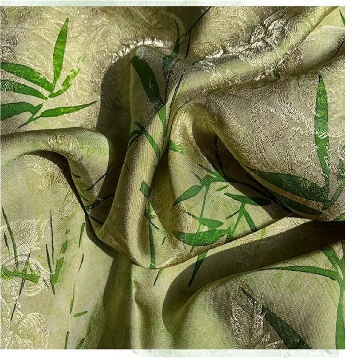 New Chinese style floating light brocade fabric, cheongsam long sleeved shawl fabric, Tang style Hanfu and other fabrics.