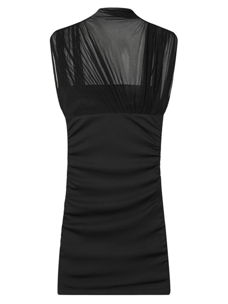 فستان Trendix شبكي نحيف بطيات للنساء برقبة على شكل V مثير شفاف من خلال فساتين قصيرة بدون أكمام للحفلات المسائية الأنيقة