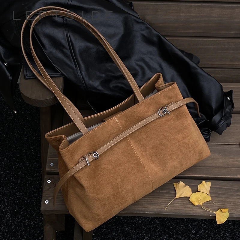 

Левая сторона, замшевая сумка на плечо в стиле ретро, 2024, роскошная модельерская тенденция, простая большая сумка, женские роскошные брендовые сумки и кошельки