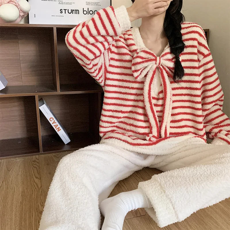 القوس عيد الميلاد Pjs مجموعة المرأة بيجامة مجموعة كبيرة الحجم ملابس المنزل المرأة بيجامة شتوية دافئة ملابس المنزل العصرية ، منامة