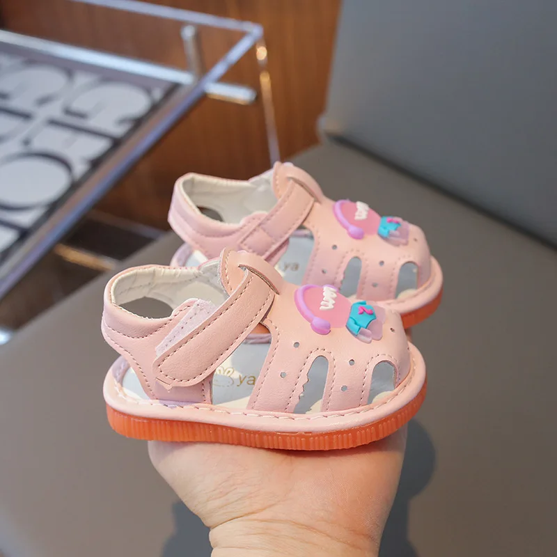 Sepatu anak perempuan bayi musim panas sepatu putri anak-anak kecil sol lembut anak laki-laki Shoes0-1Years balita bayi old3 anak-anak sepatu berderit akan Rin