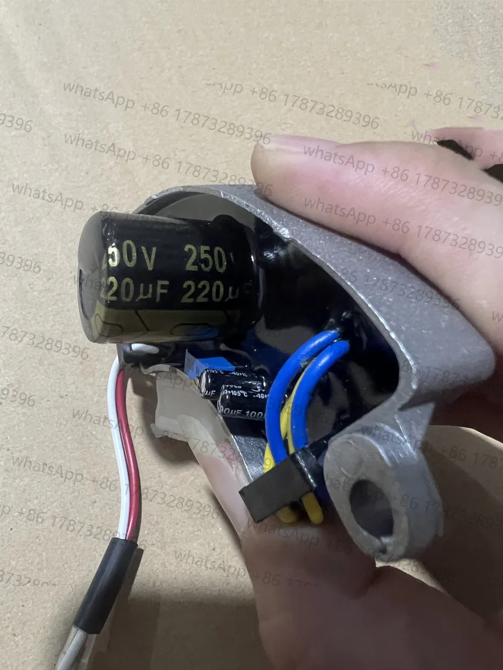 Regulator Tegangan Otomatis AVR untuk Generator Predator 3200/4000 3500/4375 Watt