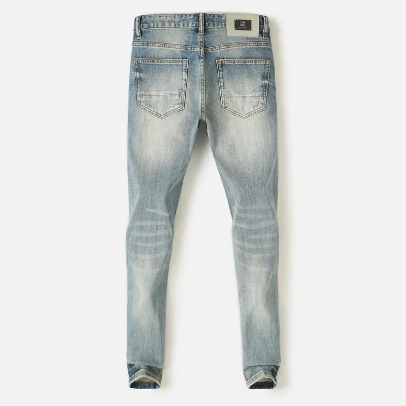 Fashionadesigner mode nieuwe herenjeans met kras, rimpel, borduurwerk, nostalgische stretch, slim fit, retro gewassen, lichtblauw