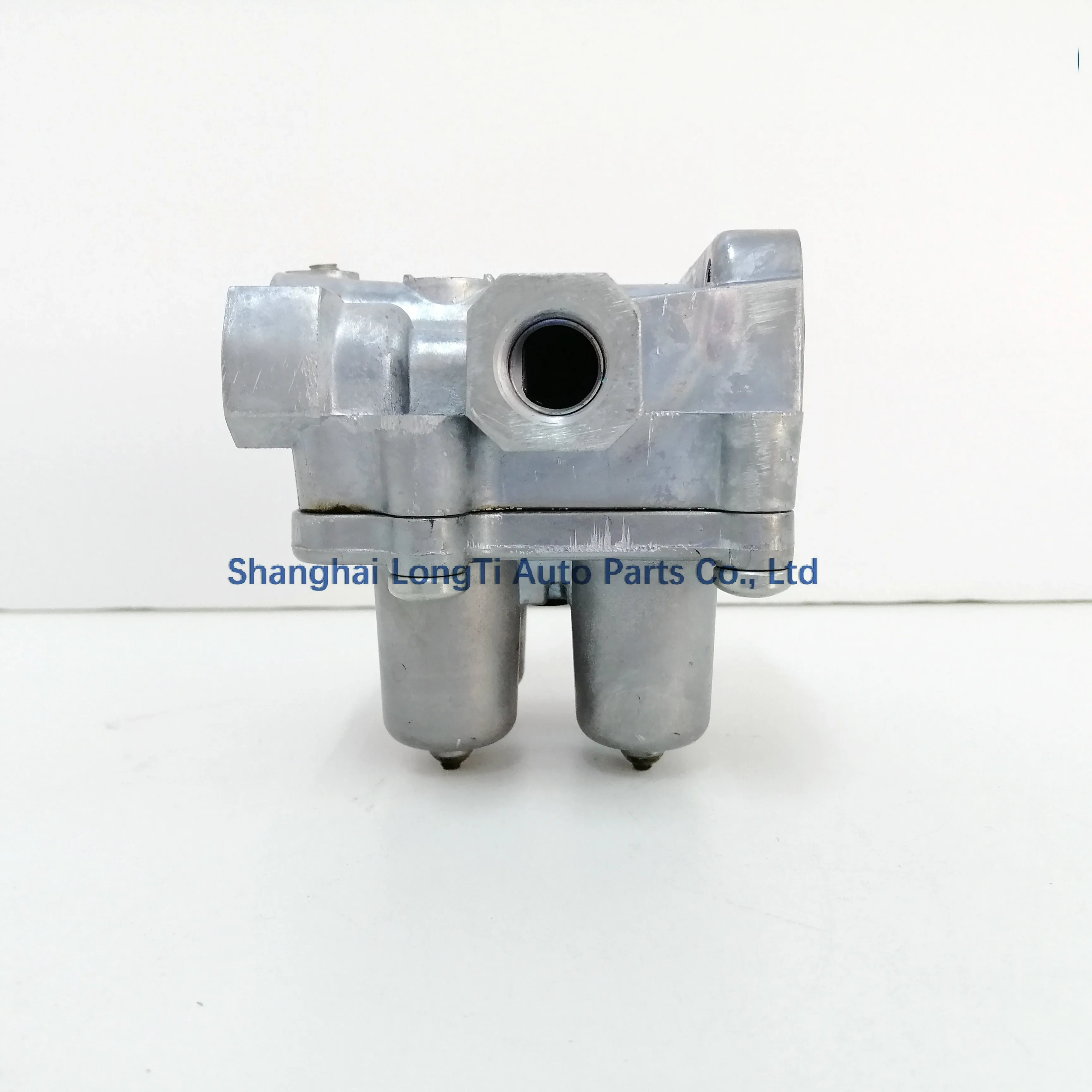 Original  Quadruple Protection Valve 9347141250 1505403 A0034316906 ZG046450002 0034316906 WAB9347141250