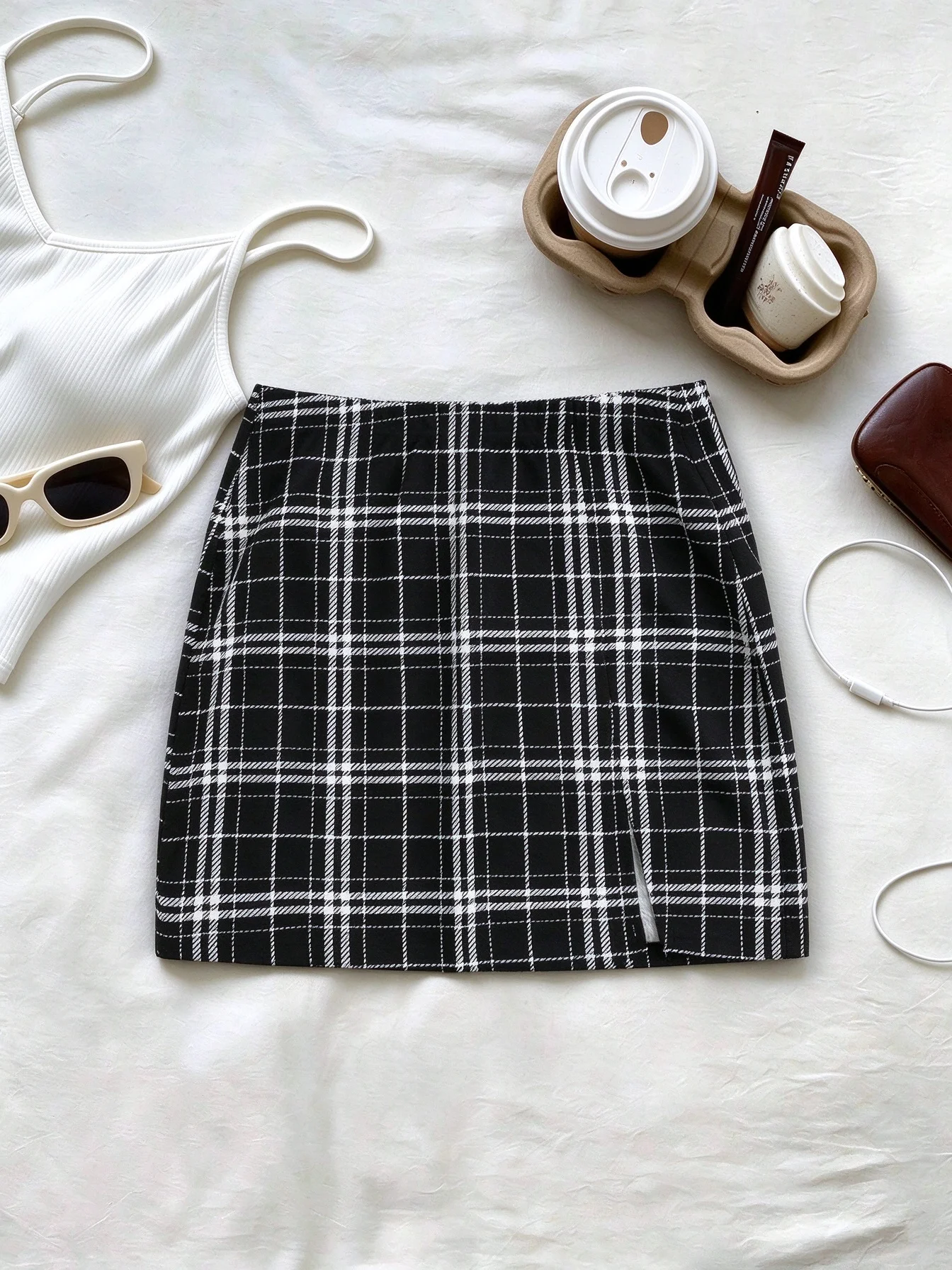 Elegantly Oriented and Optional Colors Versatile Plaid Short Skirt Single