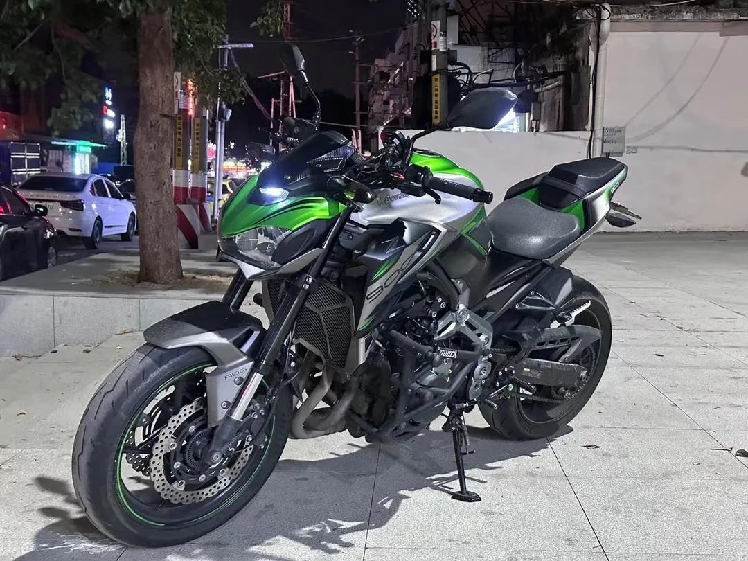 100% 3K Pure Dry Carbon Fiber Fender Side Panel Fairing Kit Winglets Fuel For Kawasaki Z900 2021 2022+  Motorcycle Accessories
