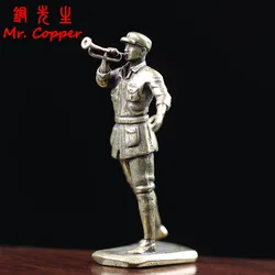 Retro Brass Chinese Red Army Soldiers Small Statue Desktop Ornament Decorations Crafts Liberation Revolutionary Bugler Figurines