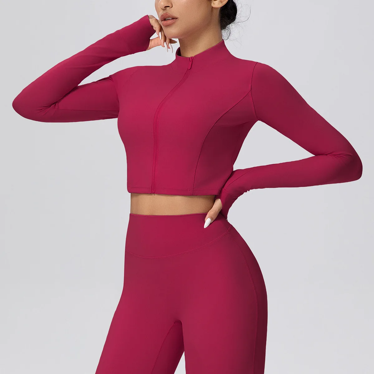 

Новые женские топы для йоги на молнии с длинными рукавами, спортивные топы для фитнеса, тонкое короткое пальто с начесом, повседневная одежда для бега, спортивная куртка для спортзала