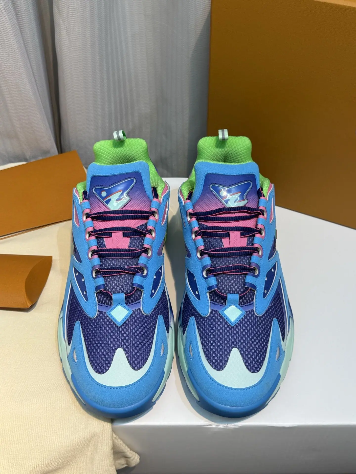 Unisex Colorful Chunky Dad Sneakers Mesh Synthetic Splicing Blue Pink Green Color Block Low Top Thick Lug Sole Lace Up Non Slip Outdoor Casual Shoes