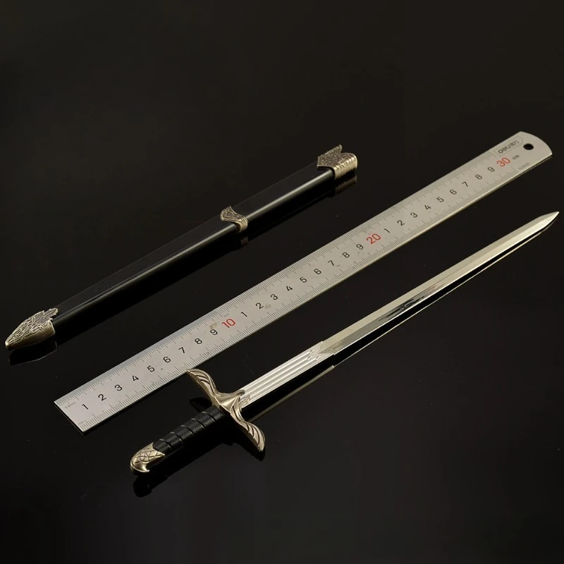30 cm/11.8 pollici Assassin's Creed Medievale Spada Cosplay Periferiche di Gioco Katana Arma Puntelli Ornamenti In Metallo Display Giocattolo Da Collezione