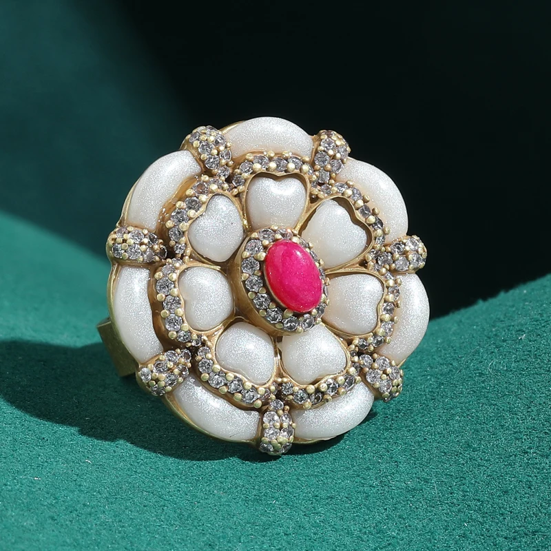 Large White Natural Stone Vintage Flower Rings Agate Heart Decoration Jewelry Luxury Retro Romatic Style Anniversary Gifts New
